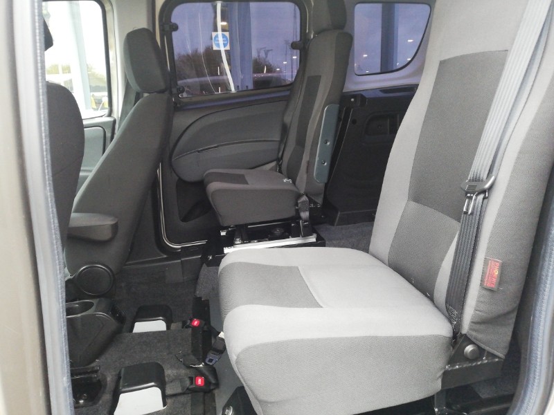 Used Fiat Doblo 2017 for sale - 76498386: Photo 6