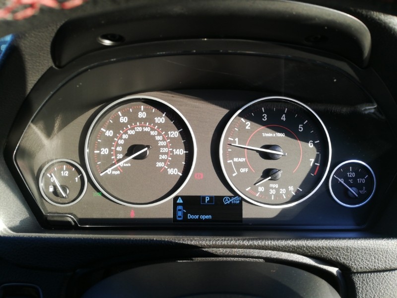 Used BMW 3 Series 2018 for sale - 77585121: Photo 10