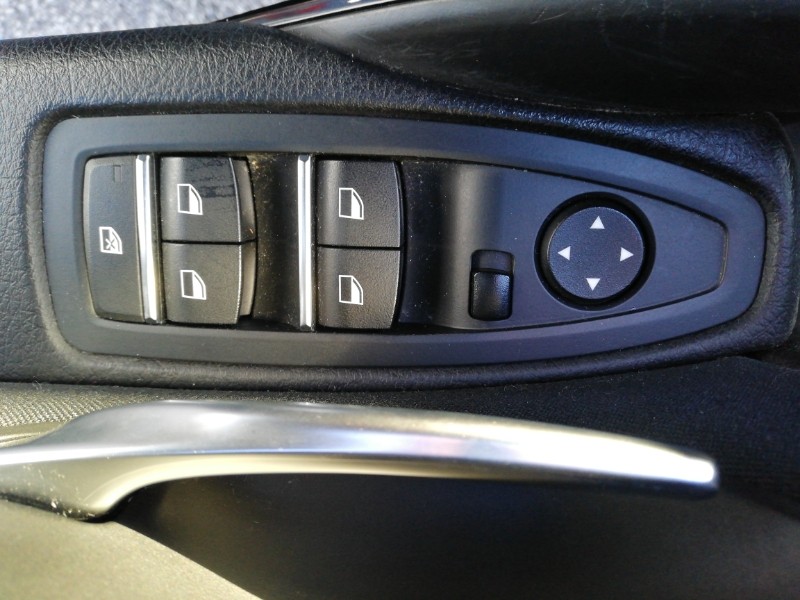 Used BMW 3 Series 2018 for sale - 77585121: Photo 12