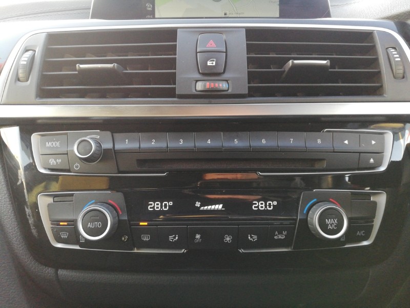 Used BMW 3 Series 2018 for sale - 77585121: Photo 18