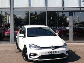 Used Volkswagen Golf 2018 for sale - 79153370: Photo
