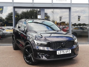 Used Volvo XC40 2025 for sale - 79382795: Photo