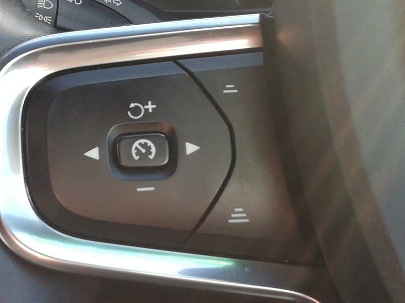 Used Volvo XC40 2022 for sale - 78147631: Photo 15