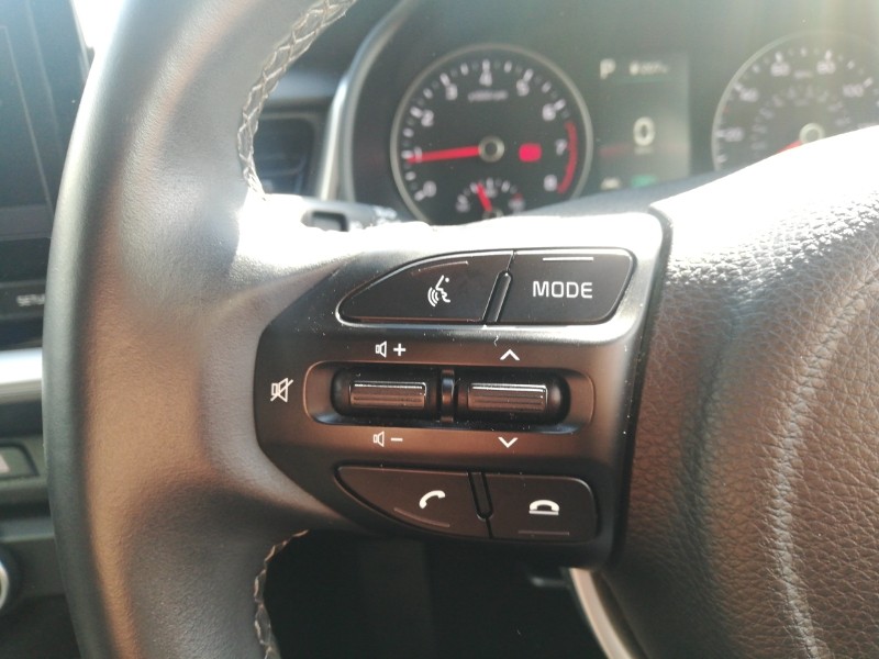 Used Kia Stonic 2021 for sale - 78156192: Photo 17