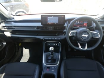 Used Jeep Avenger 2024 for sale - 79506018: Photo