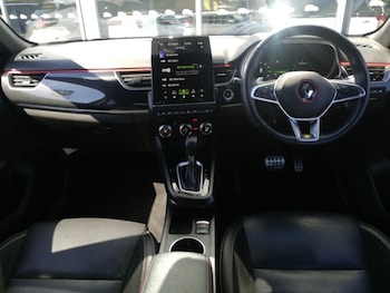 Used Renault Arkana 2023 for sale - 78369415: Photo