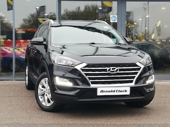 Hyundai TUCSON feature image