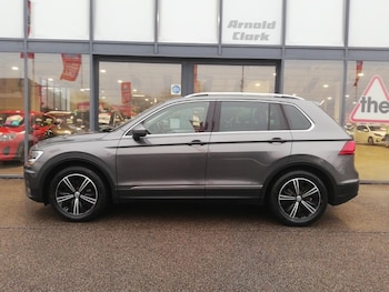 Used Volkswagen Tiguan 2017 for sale - 77169236: Photo