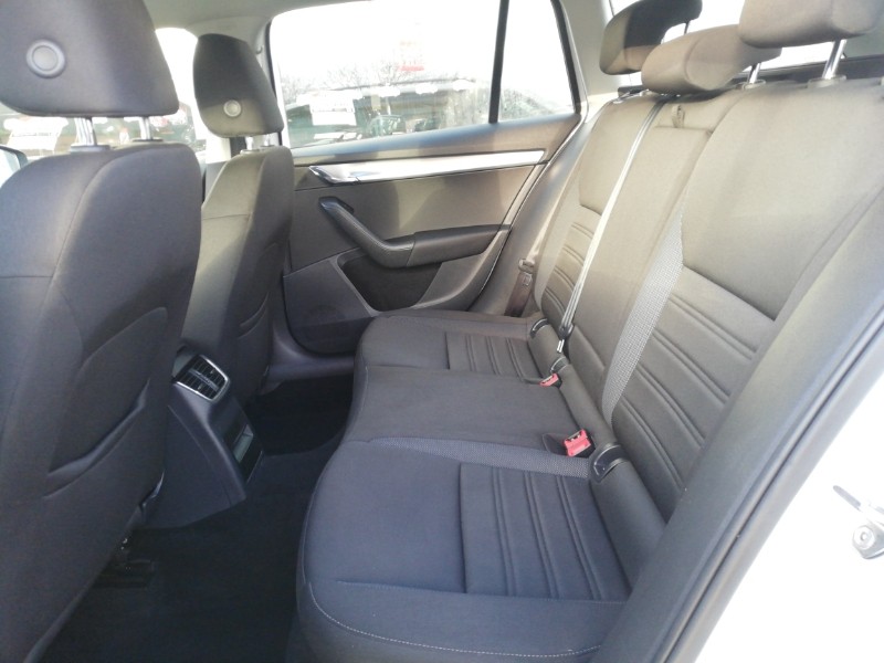 Used Skoda Octavia 2018 for sale - 77197462: Photo 6