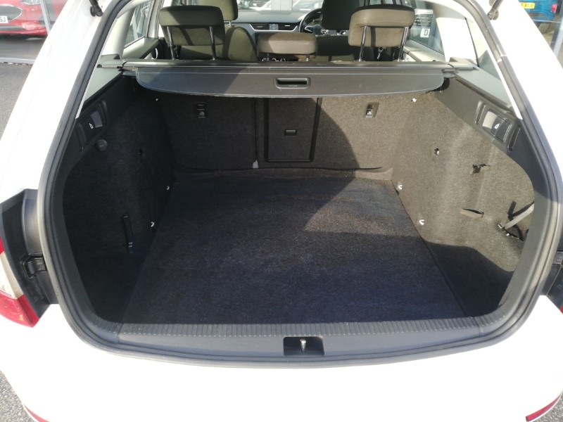 Used Skoda Octavia 2018 for sale - 77197462: Photo 8