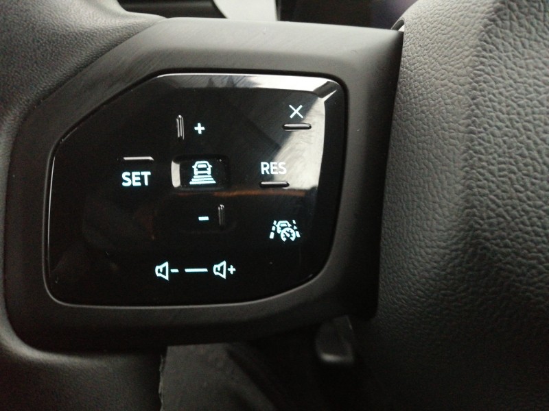 Used Ford Explorer 2025 for sale - 77018665: Photo 10