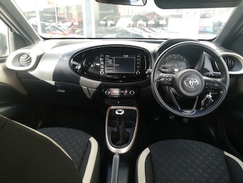 Used Toyota Aygo X 2023 for sale - 77228588: Photo