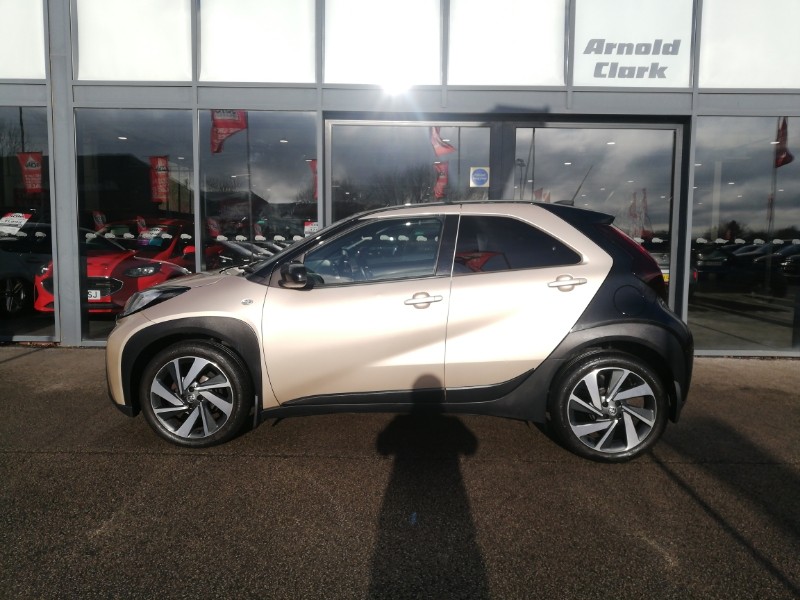 Used Toyota Aygo X 2023 for sale - 77228588: Photo 4