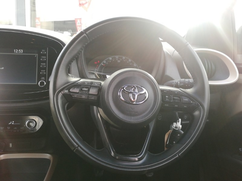 Used Toyota Aygo X 2023 for sale - 77228588: Photo 7