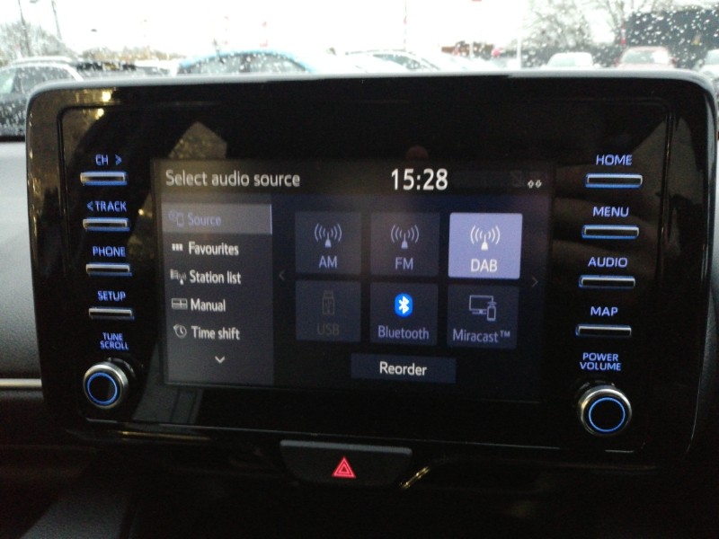 Used Toyota Yaris 2023 for sale - 77669957: Photo 12