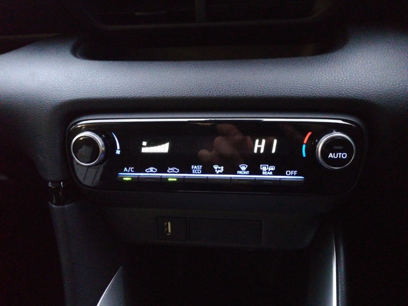 Used Toyota Yaris 2023 for sale - 77669957: Photo 15