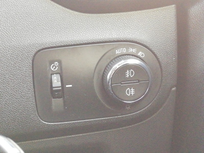 Used Vauxhall Crossland 2021 for sale - 77652255: Photo 14