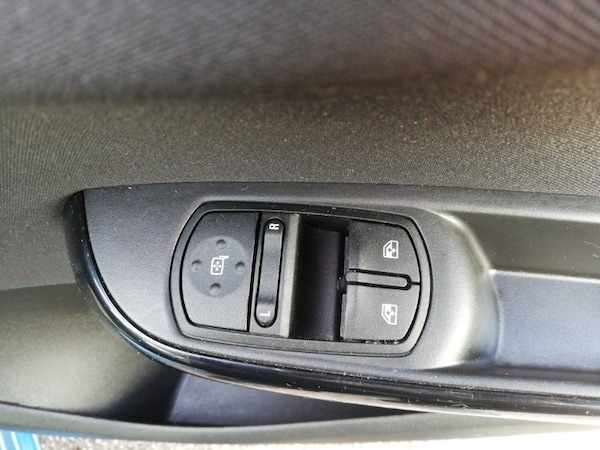 Used Vauxhall Corsa 2019 for sale - 76116192: Photo 12