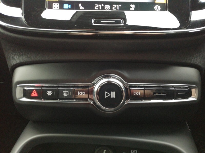 Used Volvo XC40 2024 for sale - 77503377: Photo 16