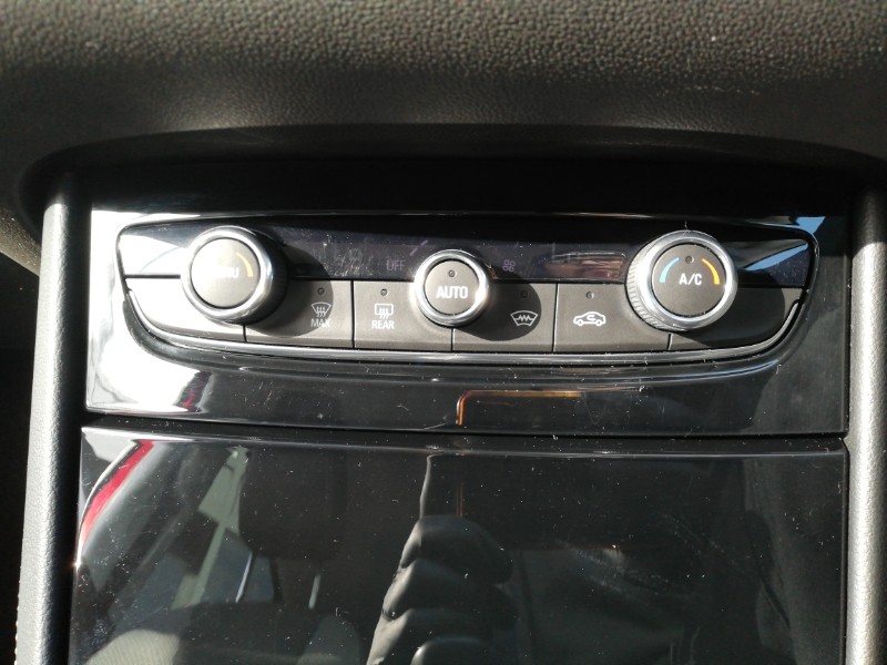 Used Vauxhall Grandland X 2019 for sale - 78041239: Photo 12