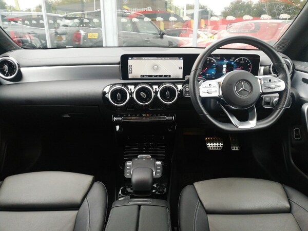Used Mercedes-Benz CLA 2020 for sale - 76160850: Photo 2