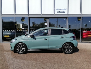 Used Hyundai i20 2023 for sale - 78757132: Photo