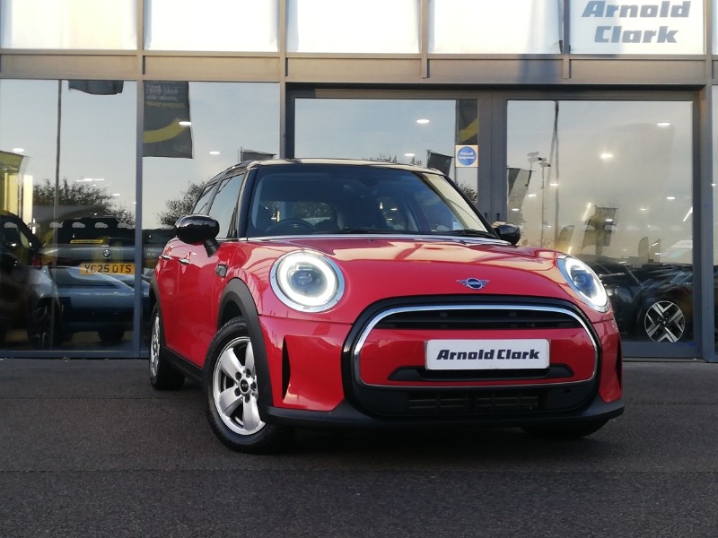 Used MINI Cooper 2021 for sale - 76465303: Photo 1