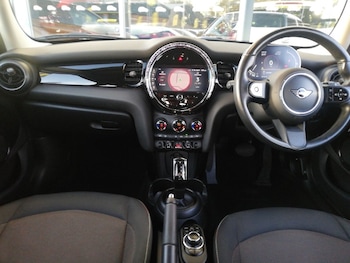 Used MINI Cooper 2021 for sale - 76465303: Photo