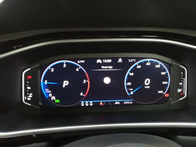 Used Volkswagen T-Roc 2025 for sale - 77150295: Photo 10