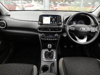 Used Hyundai KONA 2018 for sale - 78945619: Photo