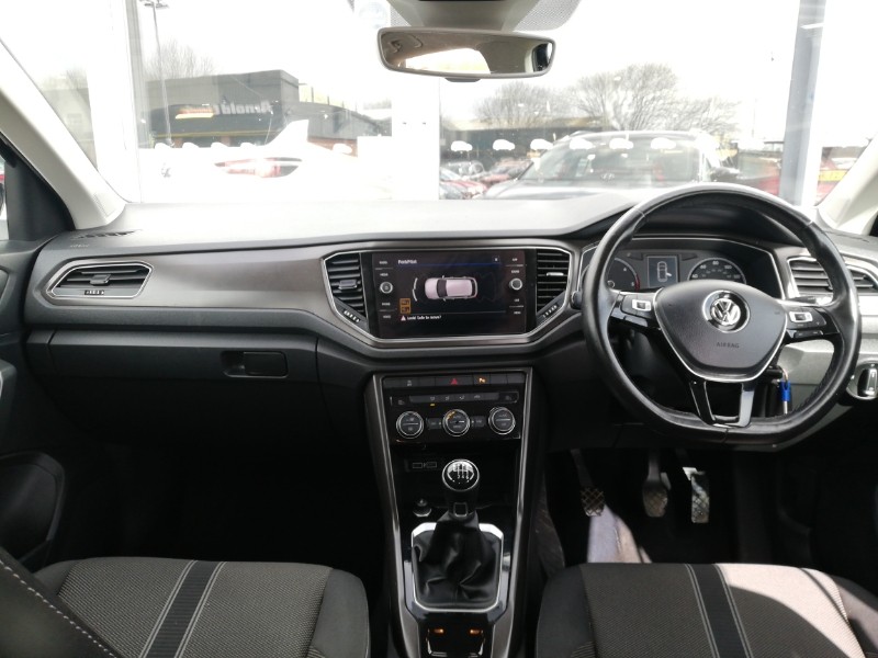 Used Volkswagen T-Roc 2019 for sale - 77922734: Photo 2