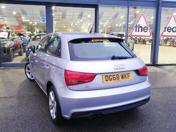 Used Audi A1 2018 for sale - 77358001: Photo