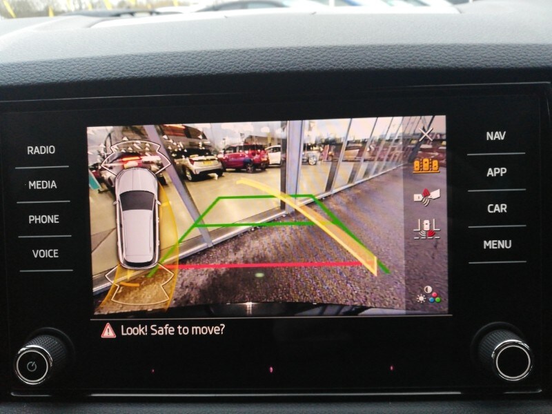 Used Skoda Karoq 2024 for sale - 77652235: Photo 13