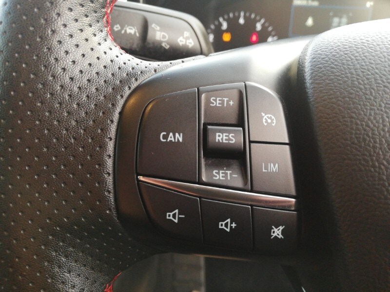 Used Ford Focus 2023 for sale - 76860409: Photo 14