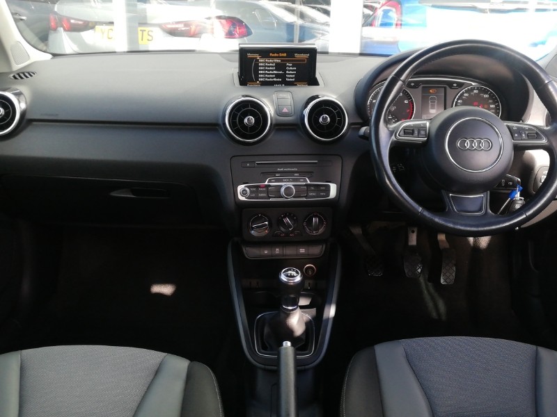 Used Audi A1 2017 for sale - 76369709: Photo 2