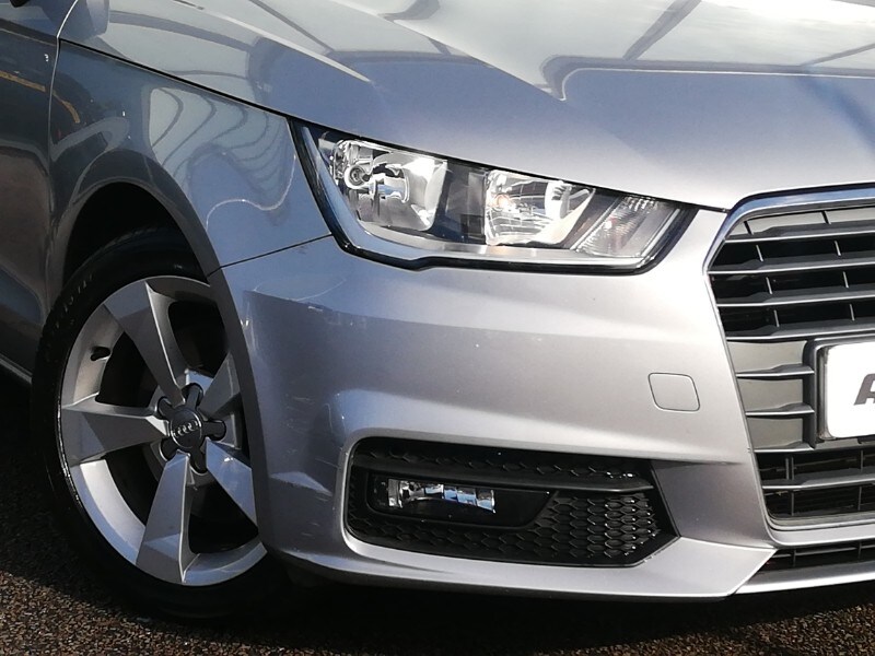 Used Audi A1 2017 for sale - 76369709: Photo 9