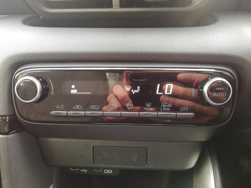 Used Mazda Mazda2 HYBRID 2024 for sale - 76498406: Photo 16