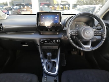 Used Mazda Mazda2 HYBRID 2024 for sale - 76498406: Photo