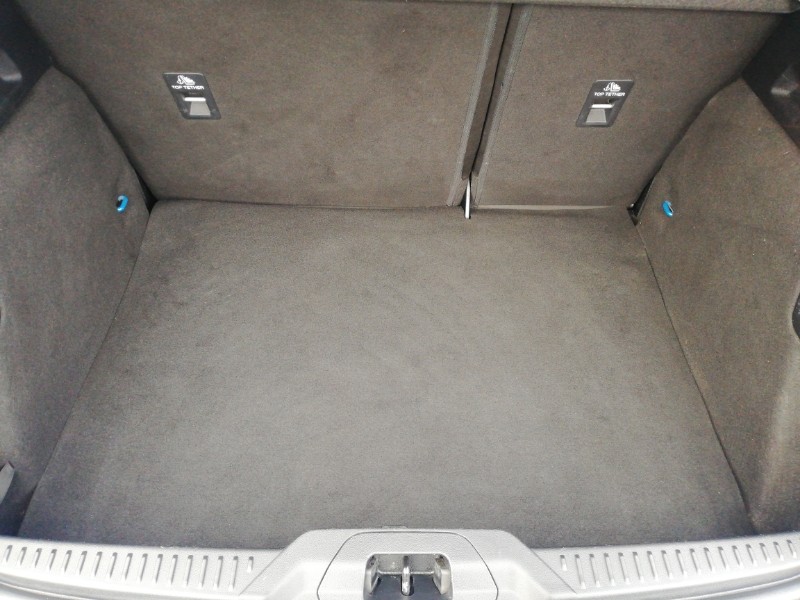 Used Ford Focus 2022 for sale - 76795643: Photo 8