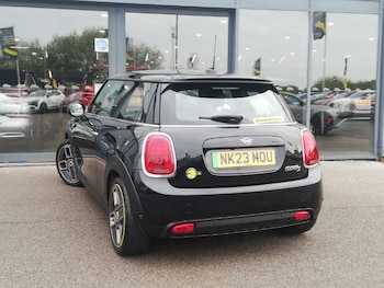 Used MINI Cooper 2023 for sale - 78523139: Photo