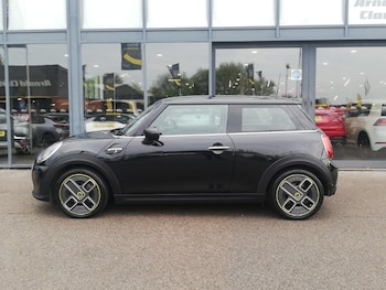Used MINI Cooper 2023 for sale - 78523139: Photo