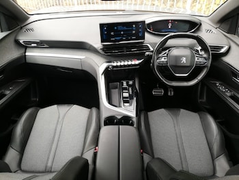 Used Peugeot 3008 2023 for sale - 79447886: Photo