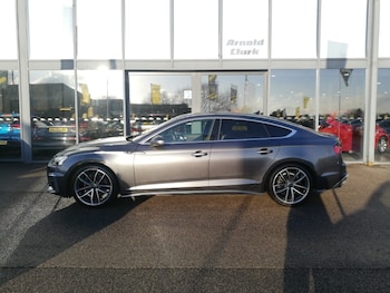 Used Audi A5 2023 for sale - 76925209: Photo