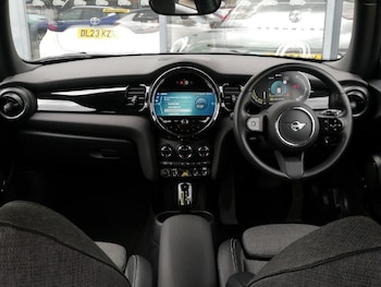 Used MINI Cooper 2023 for sale - 78523085: Photo