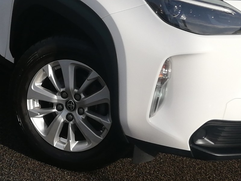 Used Toyota Yaris Cross 2022 for sale - 76595209: Photo 9