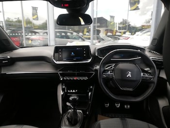 Used Peugeot 2008 2023 for sale - 78621849: Photo