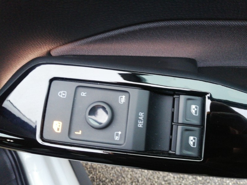 Used Volkswagen ID.3 2021 for sale - 77223797: Photo 12