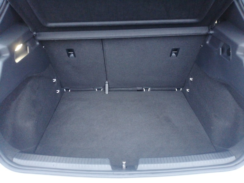 Used Volkswagen ID.3 2021 for sale - 77223797: Photo 8