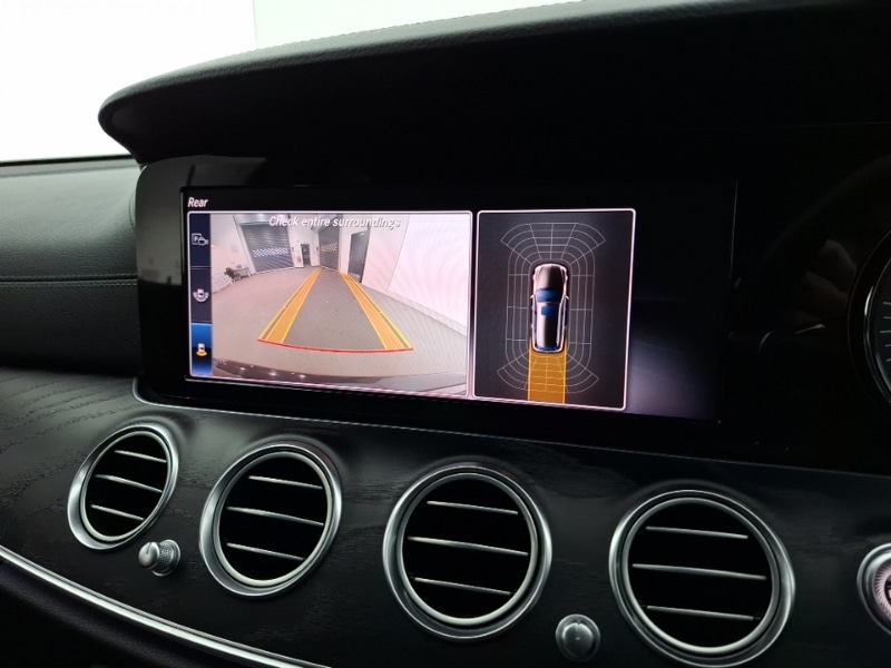 Used Mercedes-Benz E Class 2018 for sale - 76889437: Photo 11