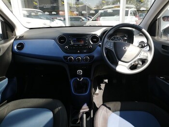 Used Hyundai i10 2016 for sale - 78360940: Photo